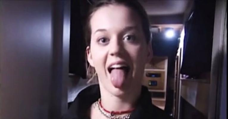 Vídeo mostra Katy Perry com 16 anos falando sobre sua vida de cantora gospel