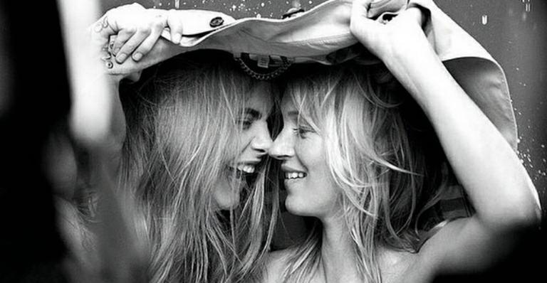 Cara Delevingne e Kate Moss posam juntas em campanha