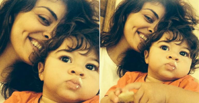 Sem make, Juliana Paes posta foto fofa com o filho caçula
