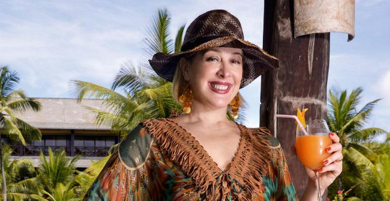 Claudia Raia recebe elogios de autor de novela