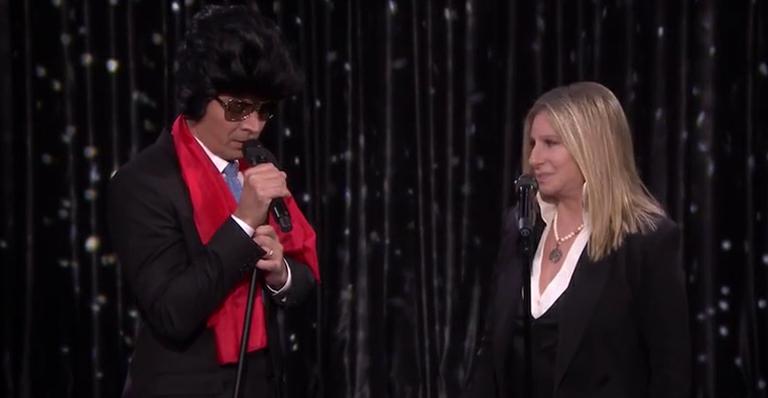 Barbra Streisand faz dueto musical com Jimmy Fallon em programa de TV; Assista