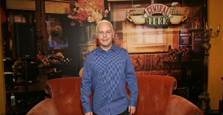 Lembra do Gunther? Ator inaugura réplica do café de ‘Friends’ em Nova York