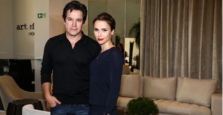 Murilo Benício e Débora Falabella participam de evento em São Paulo