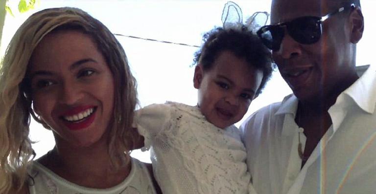 Pela primeira vez, Beyoncé mostra o ‘barrigão’ de quando estava grávida em foto