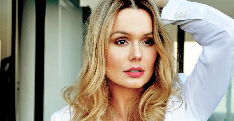 Graziela Schmitt fala do seu trabalho na novela Belmonte e de seu amor por Portugal