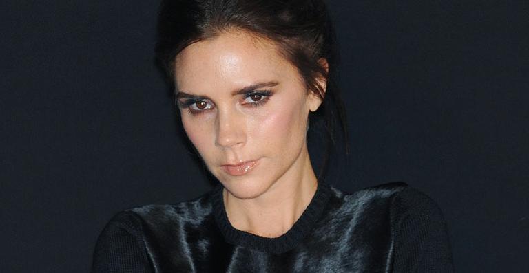 Victoria Beckham assina sua própria linha de maquiagem