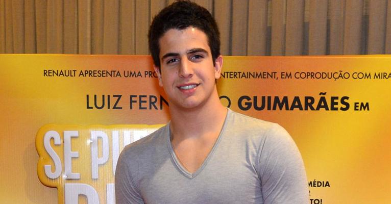 Enzo completa 18 anos e ganha declaração de amor de Edson Celulari e Claudia Raia