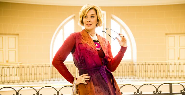 Saiba mais sobre a nova personagem de Claudia Raia em ‘Alto Astral’