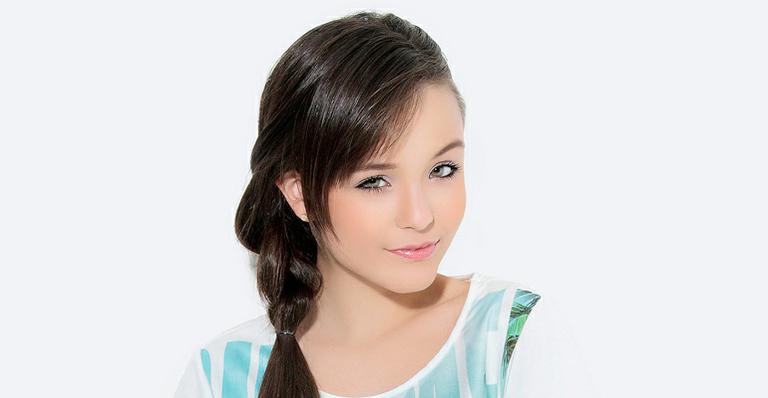 Depois de ‘Carrossel’, Larissa Manoela lança álbum em SP e sairá em turnê