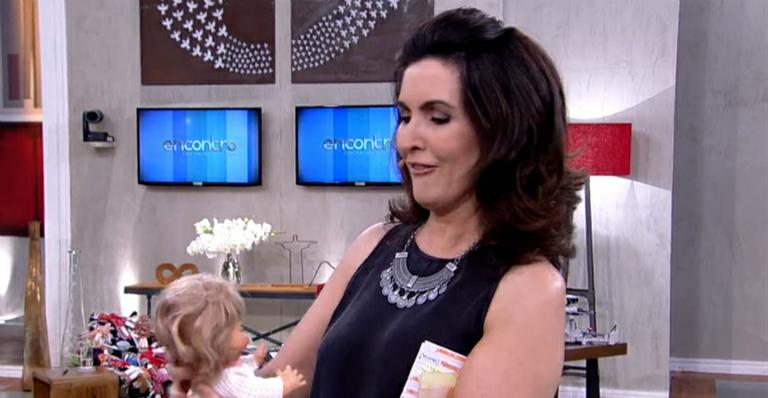 Fátima Bernardes mostra brinquedos de sua infância: “Minha bonequinha Soninho”