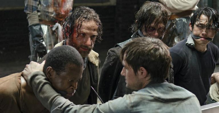 Quinta temporada de ‘The Walking Dead’ tem estreia eletrizante e retorno de personagens importantes