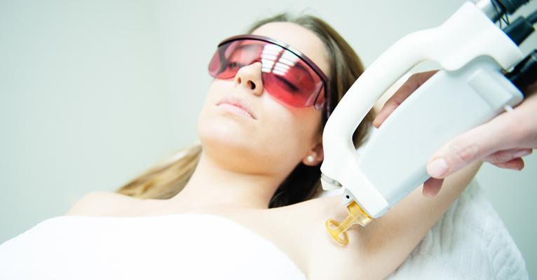 Depilação a laser: saiba tudo sobre esta técnica que elimina seus pelos para sempre