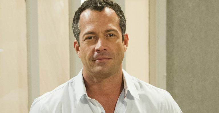 Malvino Salvador fala sobre o nome da terceira filha: “Diferente, com certeza”