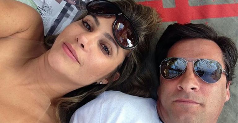 Flávia Freire publica foto romântica com o namorado: ‘Cumplicidade’