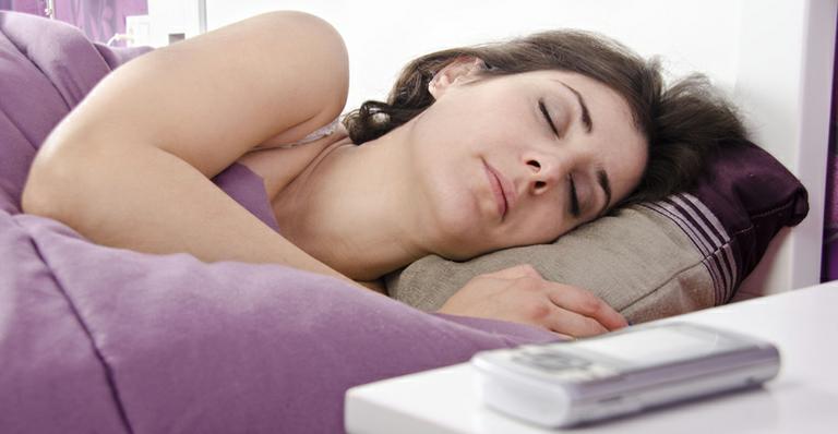 Cinco  aplicativos gratuitos que podem te fazem ter uma noite de sono melhor