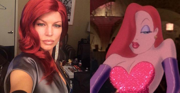 Fergie surge com cabelo vermelho à la Jessica Rabbit em foto