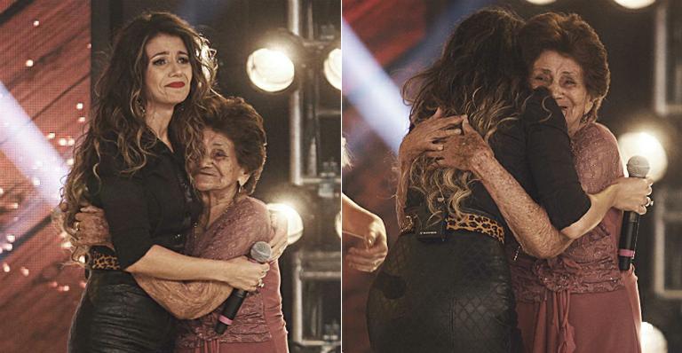 Paula Fernandes chora ao receber visita surpresa da avó na TV