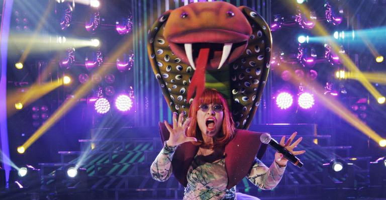 Rosemary se transforma em Rita Lee em programa de TV