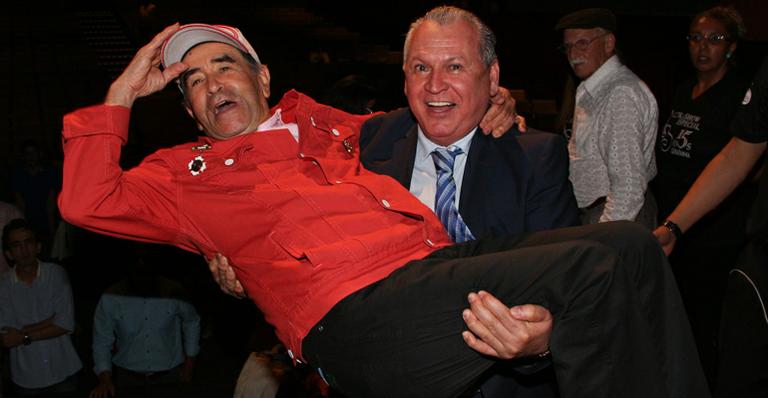 Ivo Holanda faz graça e rouba a cena em evento