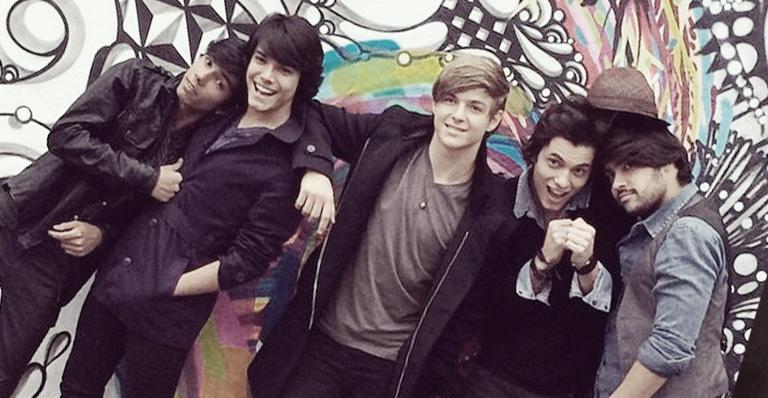 CARAS apresenta: conheça a mais nova boy band brasileira “Só 5”