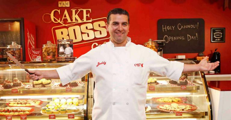 Cake Boss é solto nos EUA sem pagar fiança e se diz inocente