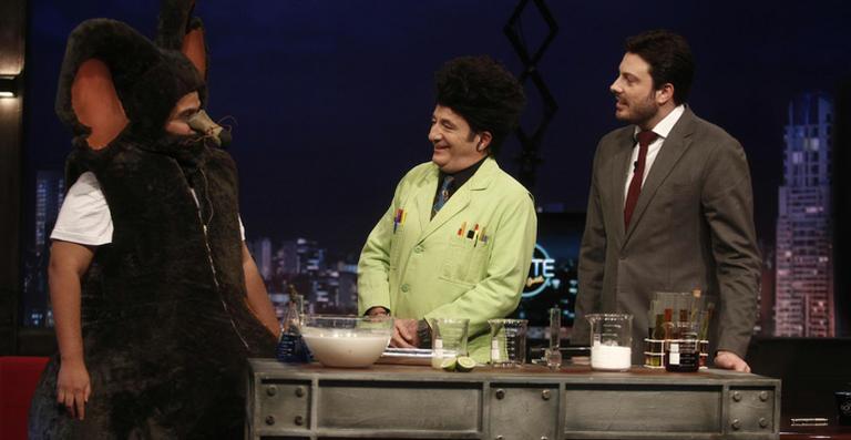 Beakman ‘reencontra’ o rato Lester no programa de Danilo Gentili