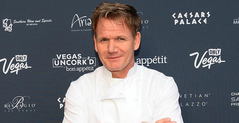 Gordon Ramsay passa por cirurgia de emergência