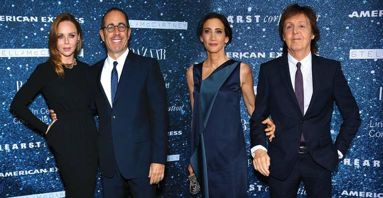 Paul McCartney prestigia entrega de prêmio à filha, Stella McCartney