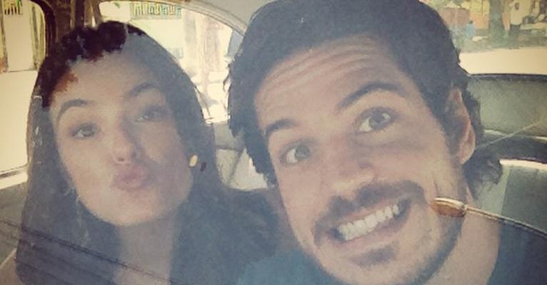 Isis Valverde e Marco Pigossi se divertem nas gravações de Boogie Oogie