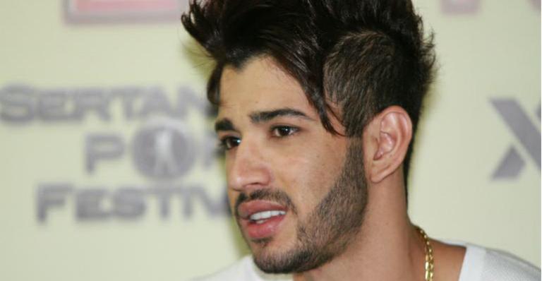 Gusttavo Lima sobre ideia de interromper carreira: “Só canto pelos meus pais”