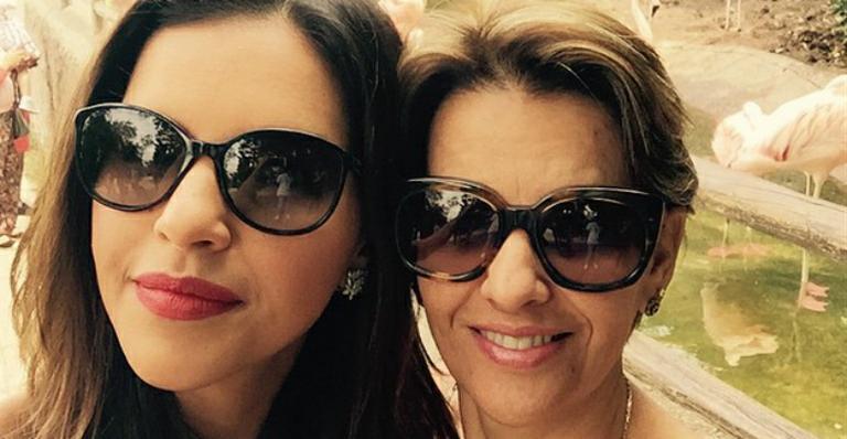 Mariana Rios posta foto com a mãe e fãs comentam semelhança