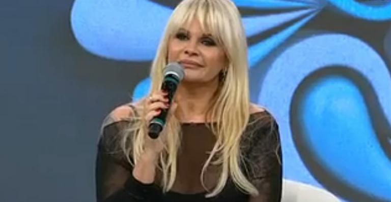 “Nem eu me namorava”, diz Monique Evans sobre período de quatro anos sem namorar