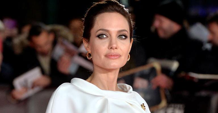 Angelina Jolie está com catapora e cancela ida a evento