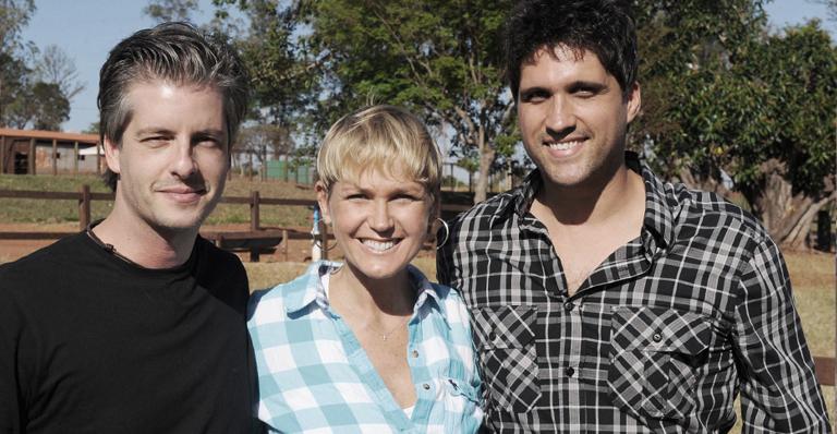 Victor e Leo fazem declaração de amor para Xuxa