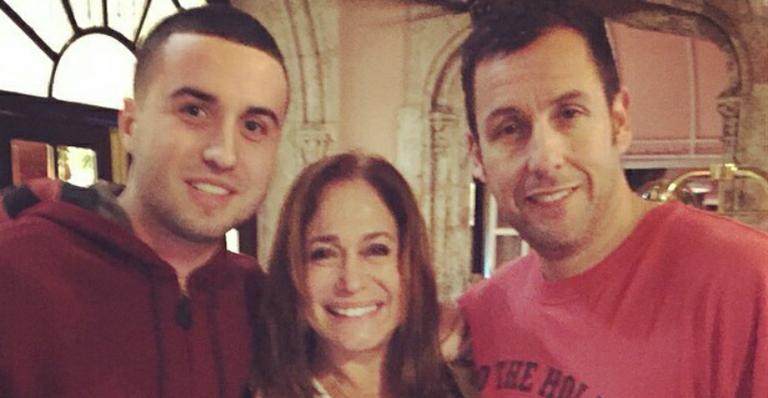 Susana Vieira tieta Adam Sandler em Palm Beach