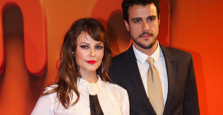 Joaquim Lopes faz elogios para a namorada, Paolla Oliveira