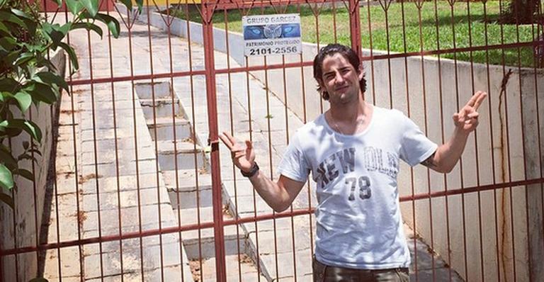 Alexandre Pato mostra a casa onde passou a infância no Paraná