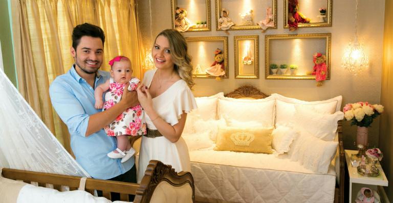 Fernando Zorzanello e Mikelly Medeiros apresentam a filha