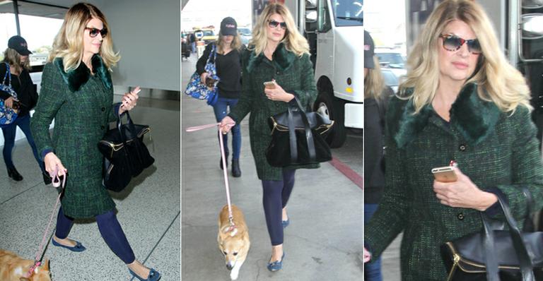 Kirstie Alley aparece mais magra após perder nove quilos