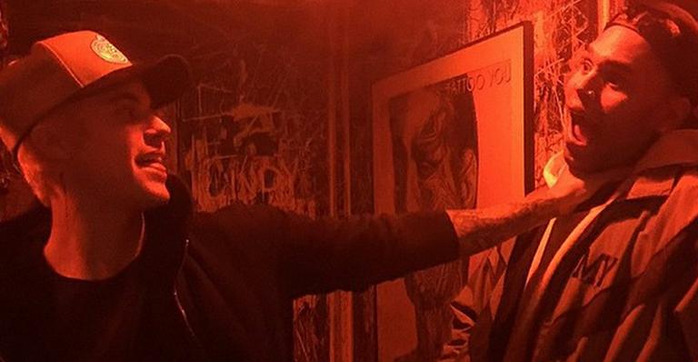 Justin Bieber aparece “brigando” com Chris Brown