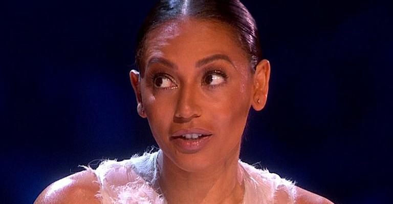 Manchas em Mel B na final do X Factor levantam suspeitas de agressão