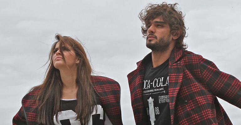 Marlon Teixeira deixa o Brasil e leva fotos de Bruna Marquezine