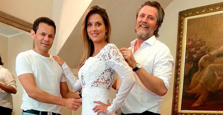 Milena Ferrari escolhe o vestido para o ‘sim’