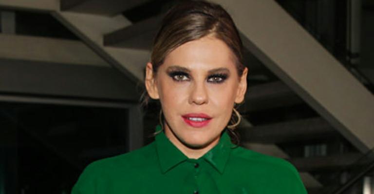 Bárbara Paz diz se sentir mais bonita aos 41 anos