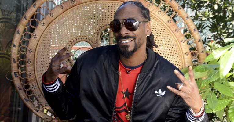 Aos 43 anos, Snoop Dogg se torna avô