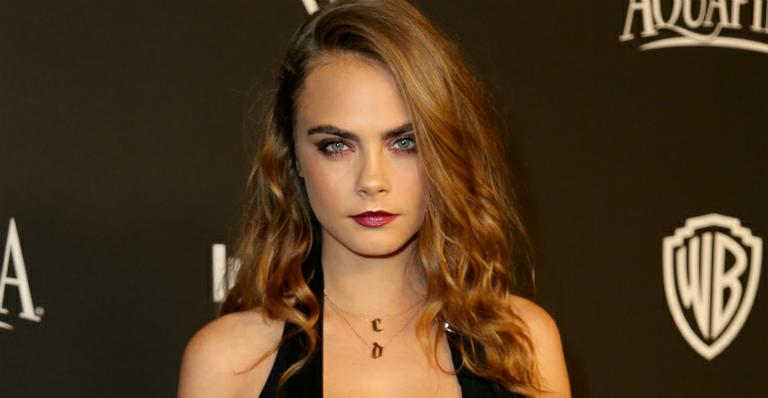 Cara Delevingne afirma que sua bissexualidade não é uma fase