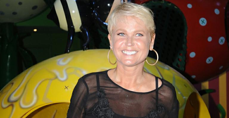 Xuxa parabeniza Fernanda Souza e Thiaguinho pelo casamento