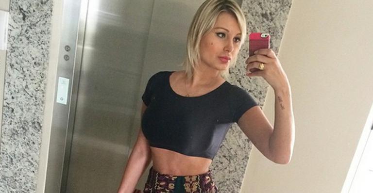 Após críticas da ex-BBB Ariadna, Andressa Urach desabafa: ‘Ninguém tem o direito de me julgar’