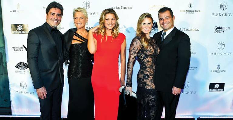 Baile de gala: Sasha rouba a cena em Miami