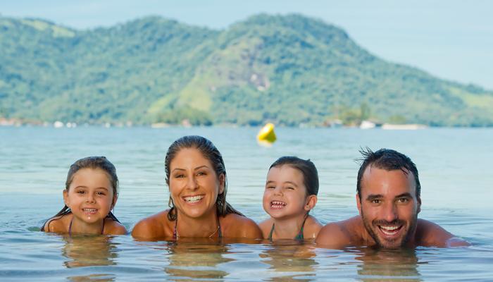 Patrícia Maldonado reúne a família na Ilha de CARAS